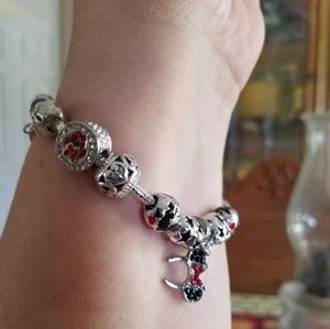 Disney Minnie Mouse Ears Charm Bracelet